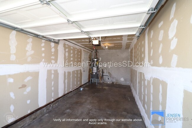Photo - Jefferson Ave (772) Unit B