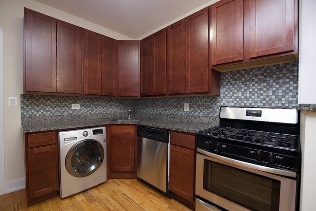 Photo - 3450 N Racine Ave Unit 2C