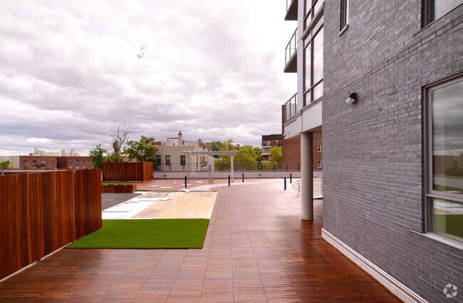 Photo - Enclave on Oxford