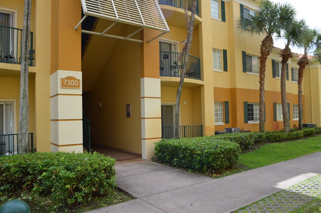 Photo - 7300 NW 114th Ave Apartment Unit 107