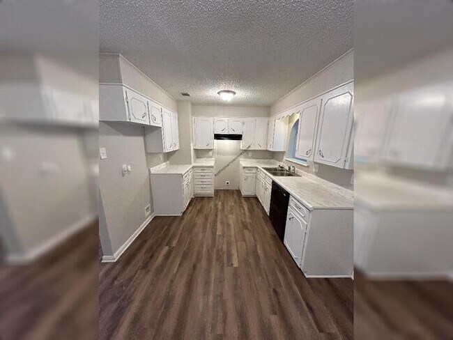 205 Timberline Dr