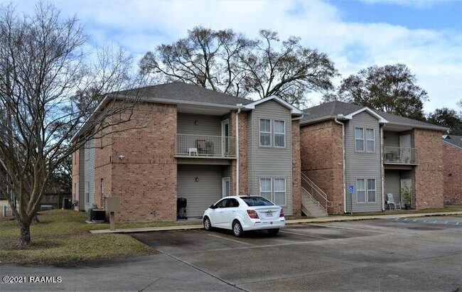 311 Artisan Rd Unit B