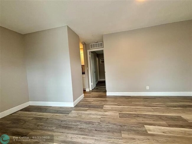 Building Photo - 505 N J St Unit 1 Rental