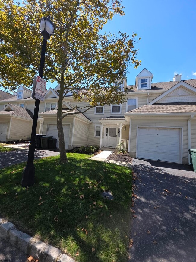 Photo - 2 Anchorage Ct