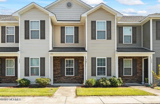 Photo - 307 Glen Cannon Drive Townhome