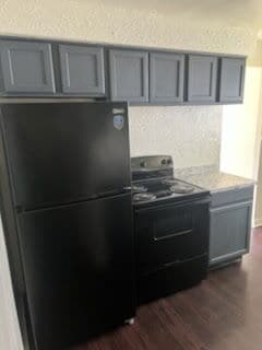 Photo - 3280 Warfield Ave