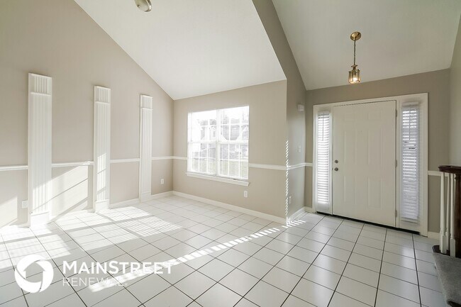 Photo - 703 Stonebridge Terrace