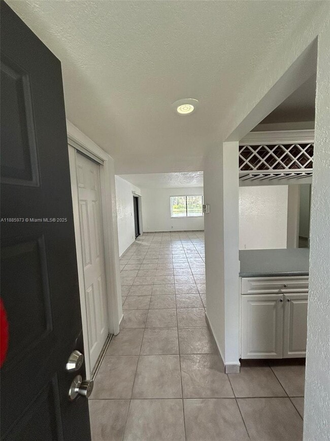 Photo - 153 Lakeview Dr Unit 102