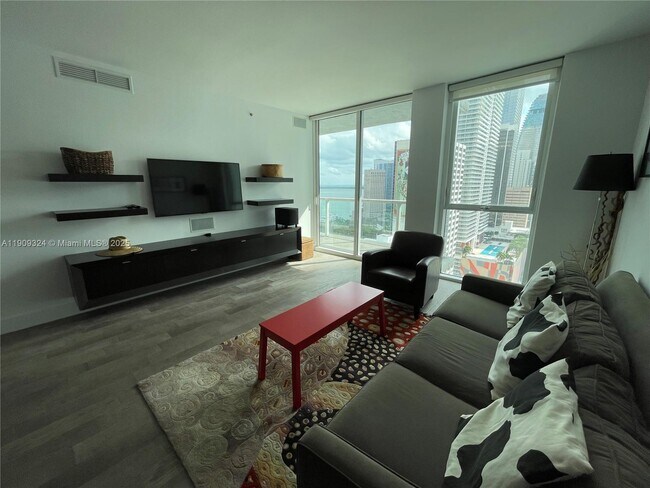 Building Photo - 244 Biscayne Blvd Unit 2607