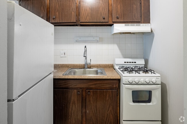 Estudio, 1BA - 600SF - Cocina