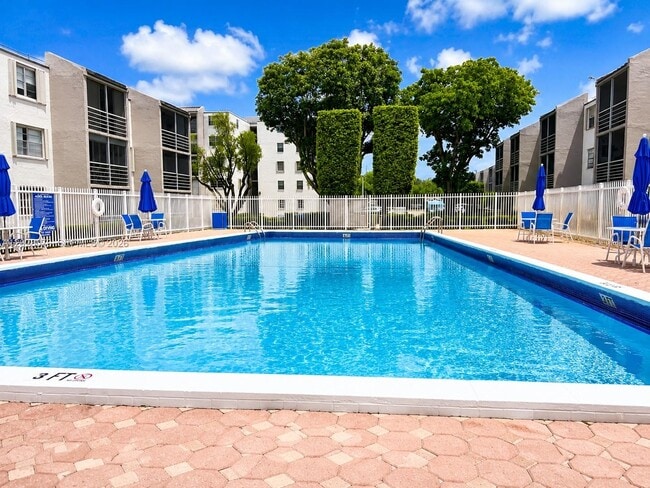 Photo - 14150 SW 84th St Unit 307-I