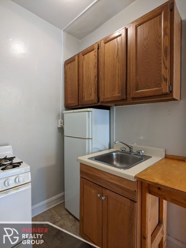 Photo - 2827 N Burling St Unit 206