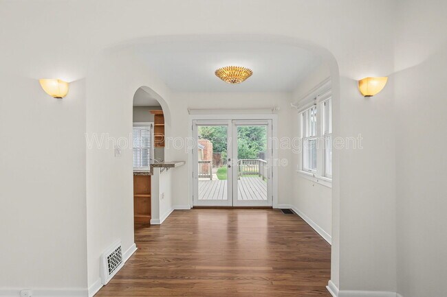 Photo - 1872 S Marion St