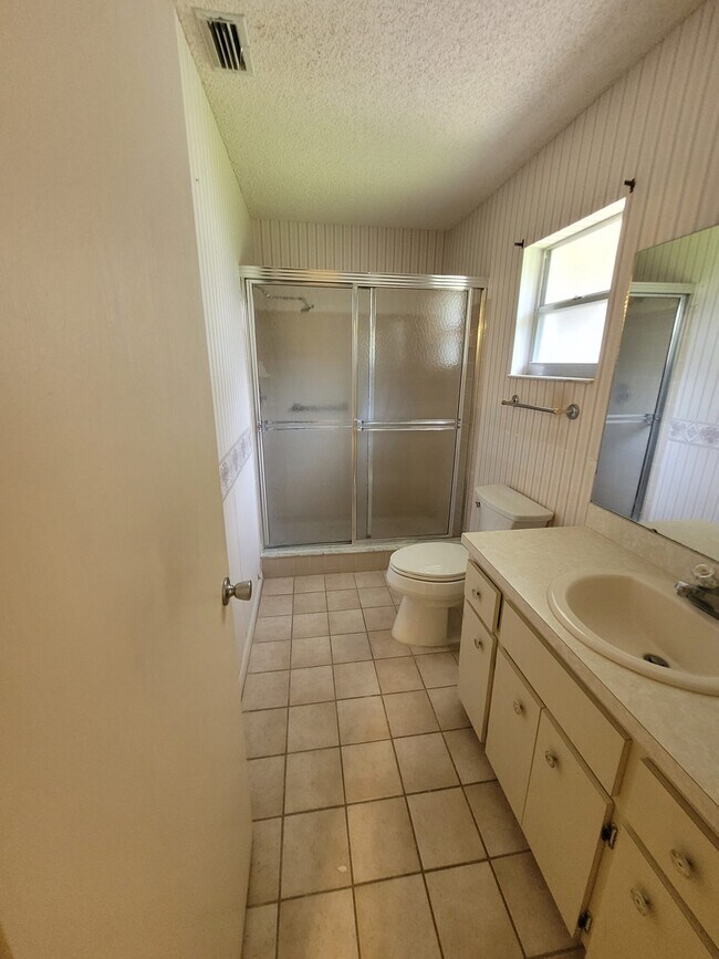 Photo - 8530 SW 90th St