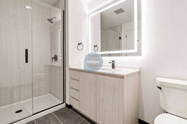 Photo - 1360 W Randolph St Unit 1518