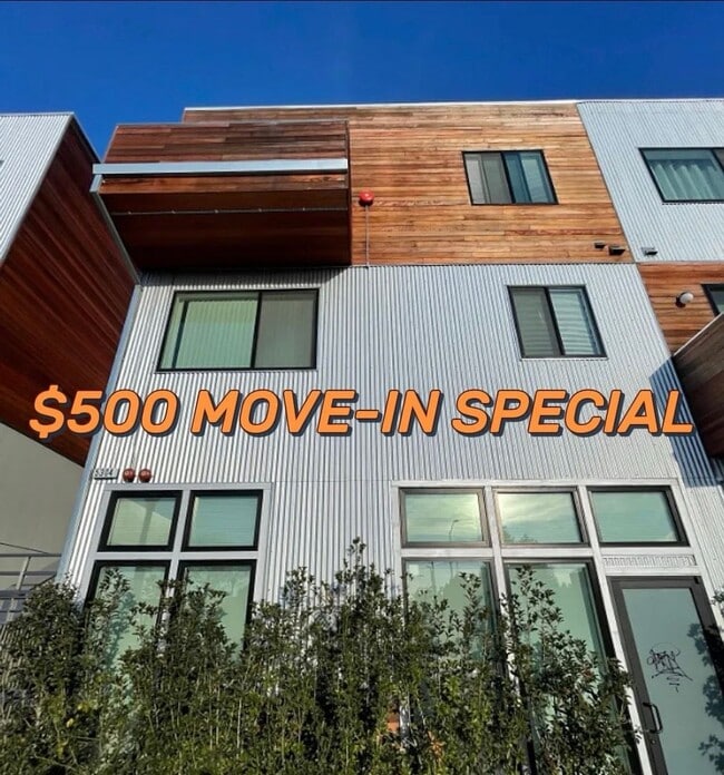 $500 OFF FIRST MONTH"S RENT!! SPACIOUS STUDIO IN OAKLAND! - $500 OFF FIRST MONTH"S RENT!! SPACIOUS STUDIO IN OAKLAND! Unit A