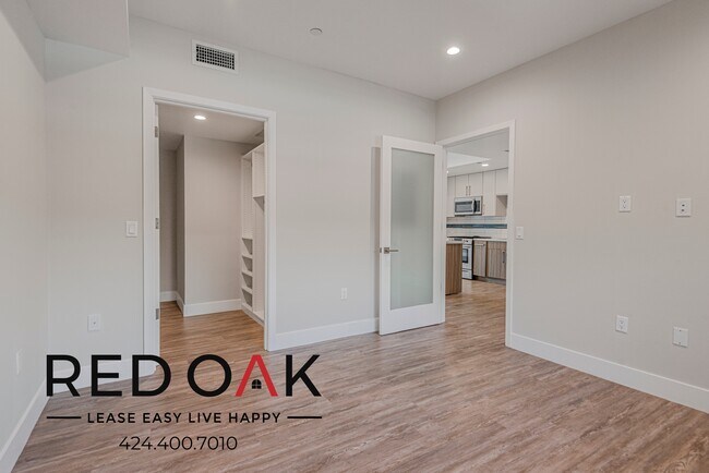 Photo - ~4 Weeks Free~ +$500 Look & Lease Special!... Unit 511