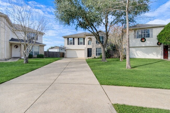 Photo - 1823 Usher Ct