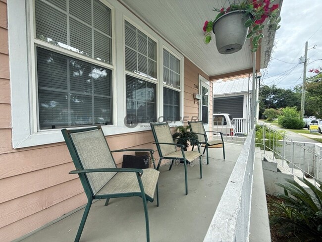 Photo - 204 Fishburne St