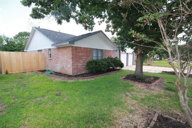 Photo - 22138 Birch Valley Dr