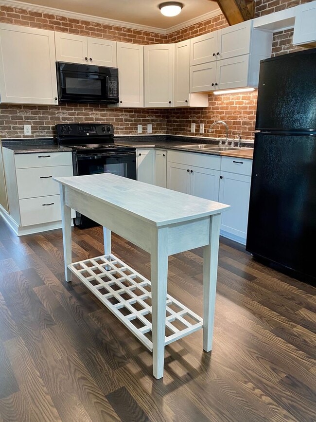 Photo - Amazing property! Dreamy wraparound porch! Immaculate & Completely Updated! 3 Bedrooms/2 Baths!