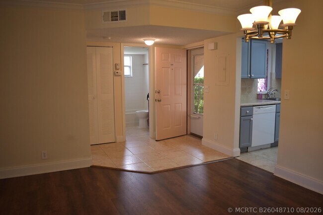 Photo - 1536 SE Royal Green Cir Unit 104