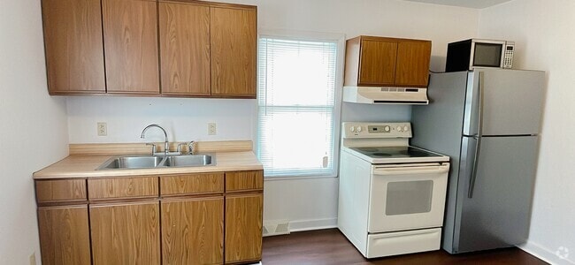 Building Photo - 500 N Martin Luther King Jr Dr Unit #3 Rental