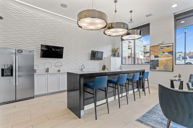Regency RidgeGate | Lone Tree, CO Apartments