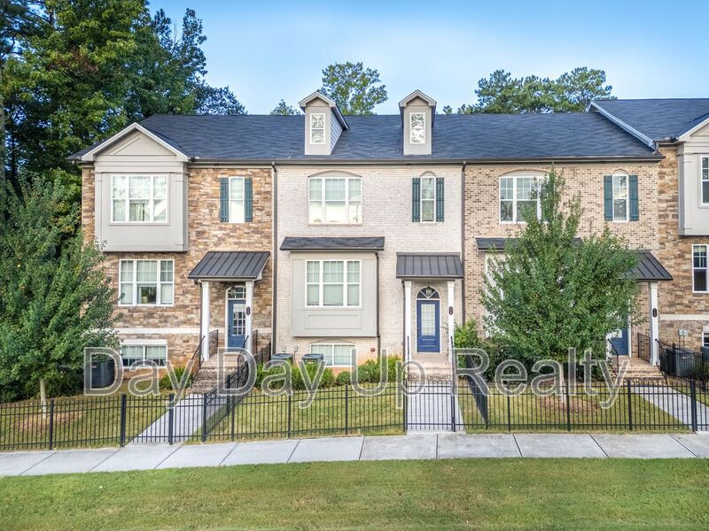 Photo - 170 Wren Dr House