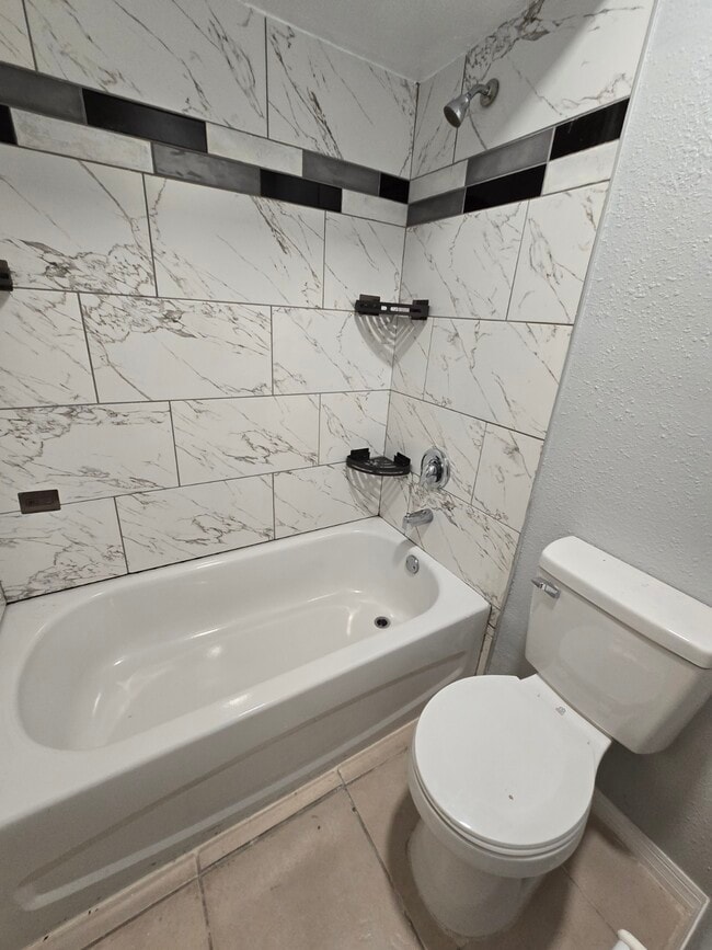 Photo - 3624 Meriden Ave Unit C