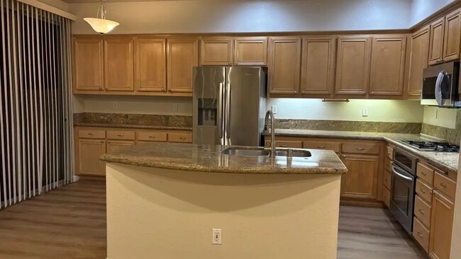 Building Photo - 18722 Caminito Pasadero