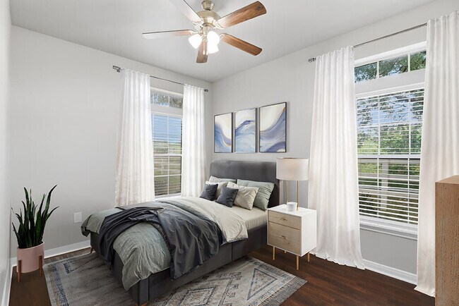 Photo - Almeda Park Apartments