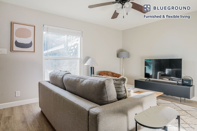 Photo - 1230 E 38th 1/2 St Unit FL1-ID280