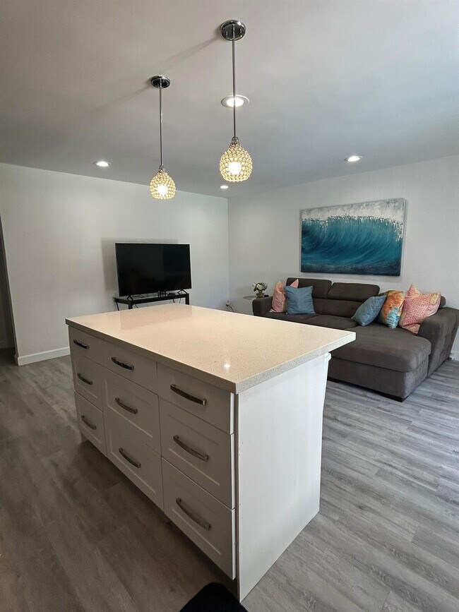 Photo - 3510 Harrison St Unit 4