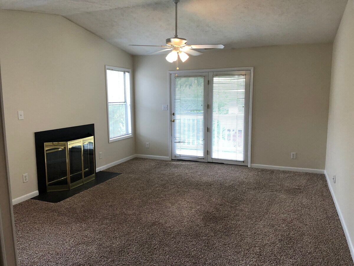 Photo - 667 Bartons Landing Pl Unit 5