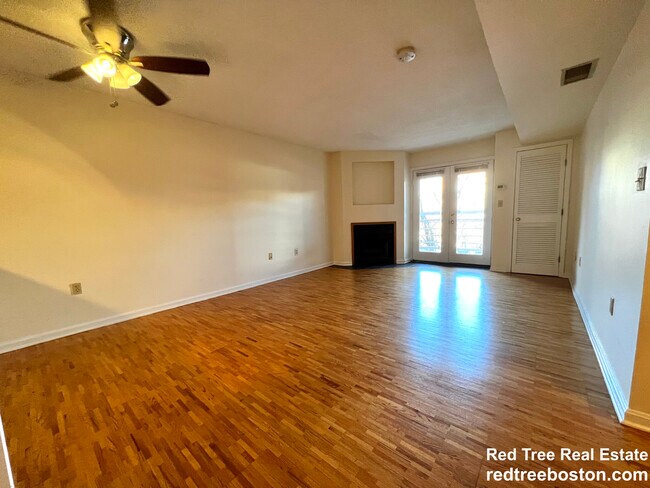 Photo - 345 Franklin St Unit 304