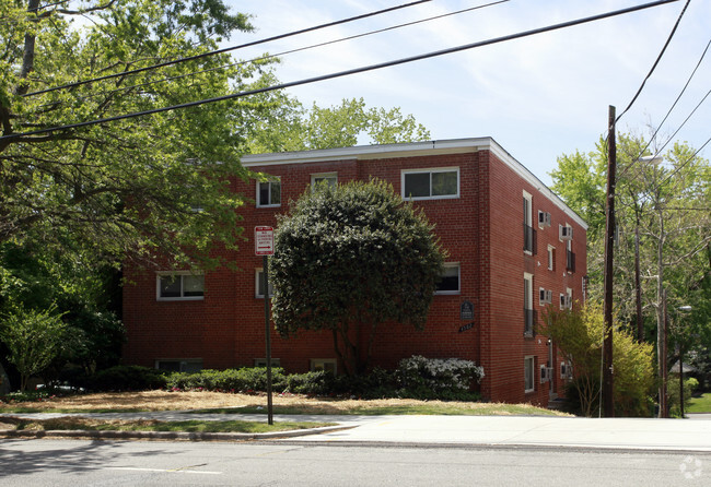 Building Photo - Morrisanne Apartments