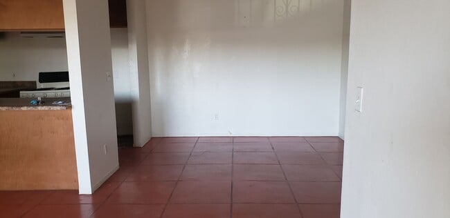 Building Photo - 810 S Langley Ave Rental