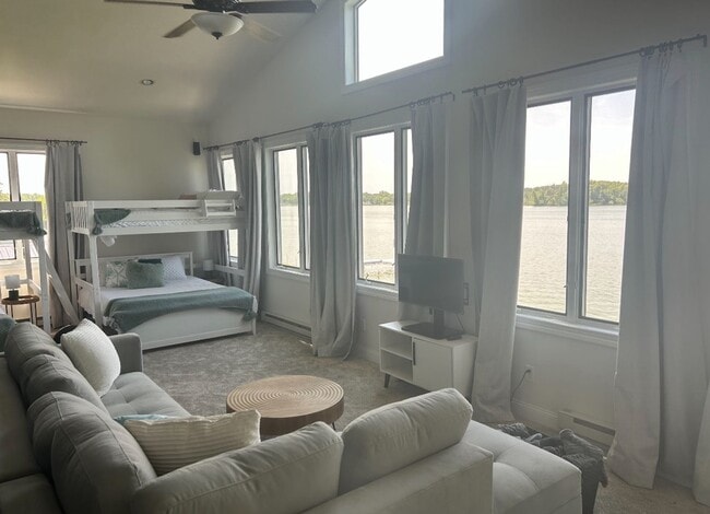 Photo - Stunning Lakefront Home