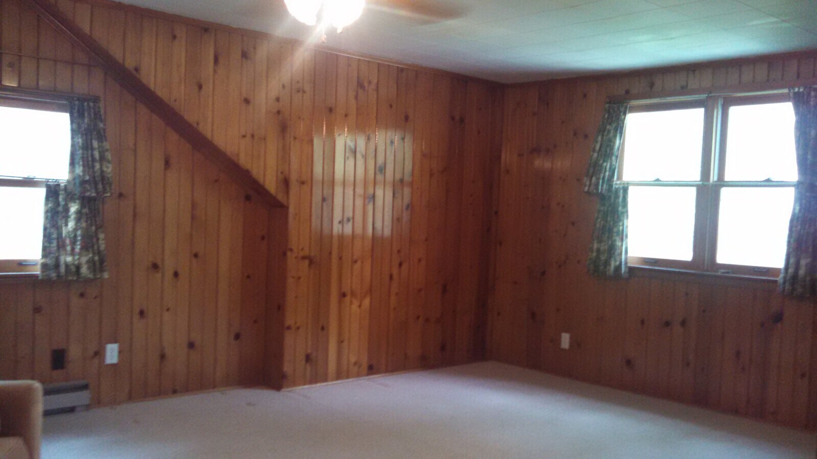 Photo - 712 W 12th St S