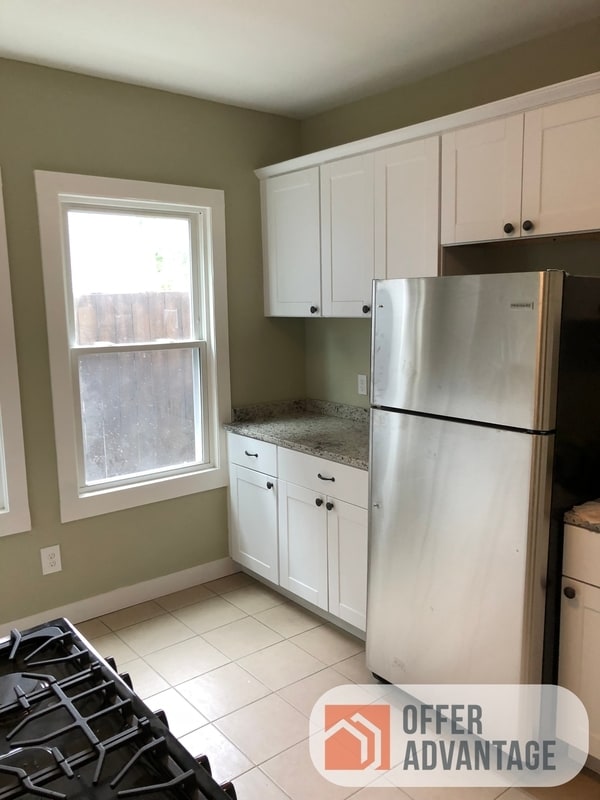 Photo - 162 Harvard Pl
