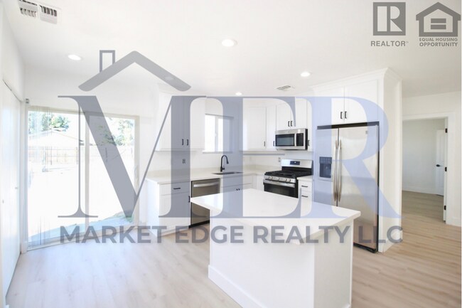 Photo - 4Bed/2Bath Home at Indian School/15th Ave!...