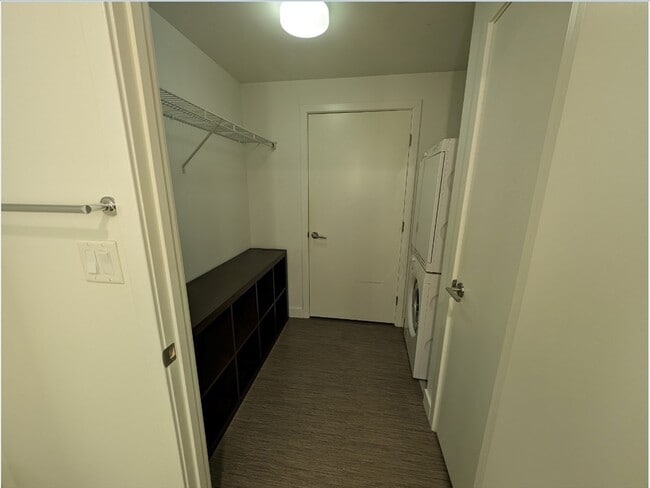 Photo - 74 Fenwood Rd Unidad #1