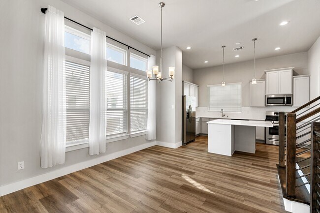 Photo - 9013 Lonestar River Ln