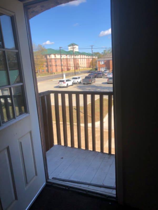 Photo - 208 E Starr Ave