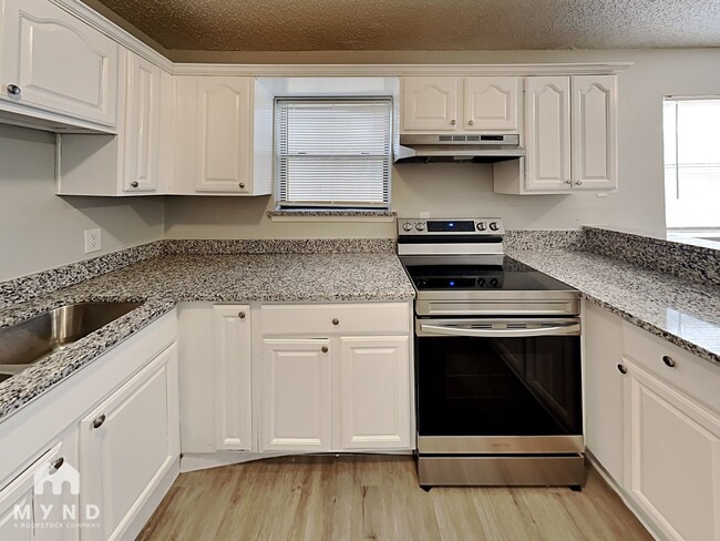 Photo - 1203 Thannisch Ct