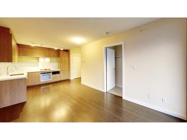Photo - 13750-13100 100 Ave Unit 2515