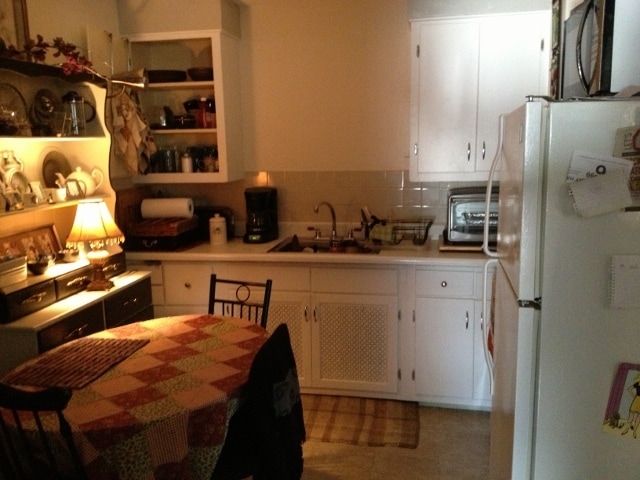 Photo - 42 East Broadway