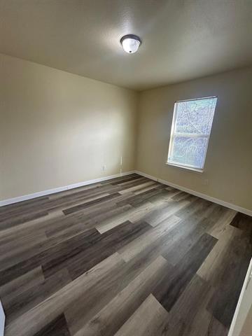Photo - 340 Woodgrove Dr