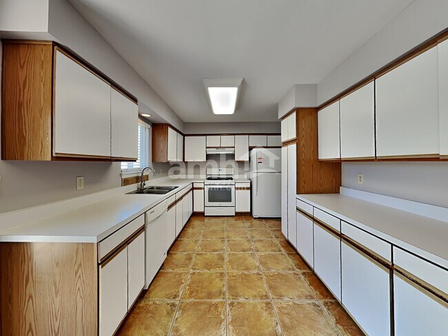 Photo - 13752 S Jonesport Cir